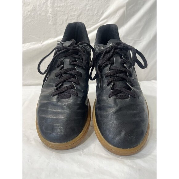 Nike Tiempo X Indoor Soccer Shoes Black/Gold Boys Size 6 Y 897735-002 - Picture 8 of 15